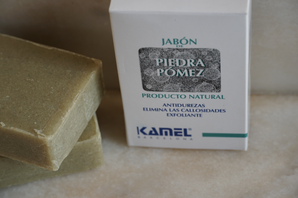 jabón de piedra pómez kamel
