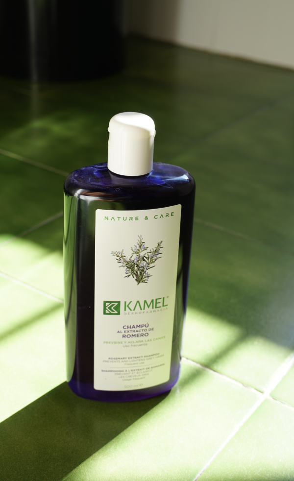 champú de romero kamel