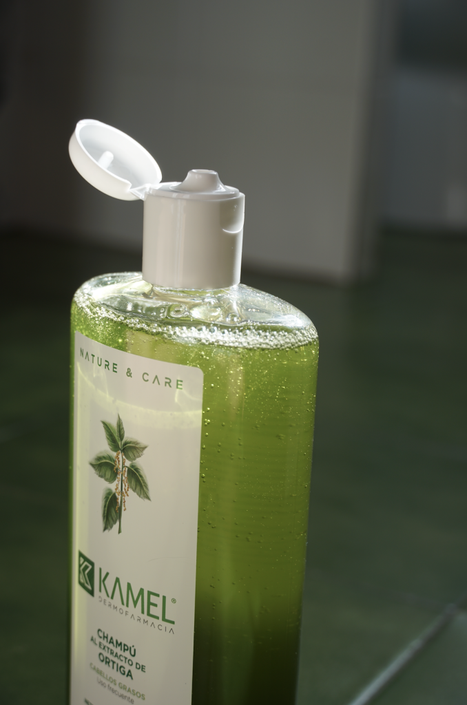 Champú de Ortiga para el cabello graso