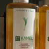 Alt: Champú al Extracto de Cebolla KAMEL, etiqueta en primer plano