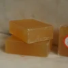 Jabón de Azufre KAMEL, pastillas apiladas